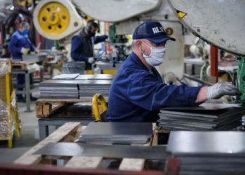 La actividad industrial creció 2,7% en septiembre tras dos meses de caída