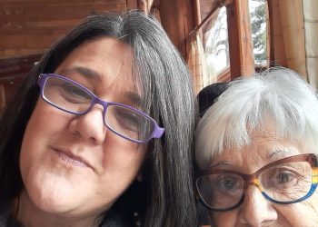 “Siento terror de que le pueda pasar algo”: quedó varada en Chile desde el inicio de la pandemia y no puede pagar el pasaje para volver a la Argentina a ver a su mamá de 83 años