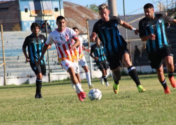 Torneo Regional: Calle Larga y Balloffet lideran su zona y El Porvenir perdió