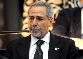 Trenes chatarra españoles: acusaron a Jaime y un testaferro de facturar 2.550.000 de euros en coimas