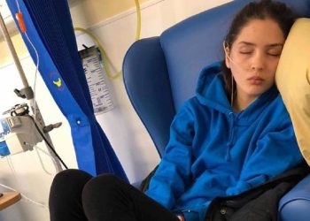 Una joven demandó al obstetra de su madre en Reino Unido: «No debí haber nacido»