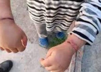 Otro caso que indigna: Rescataron a dos menores que estaban atados «porque se portaban mal»