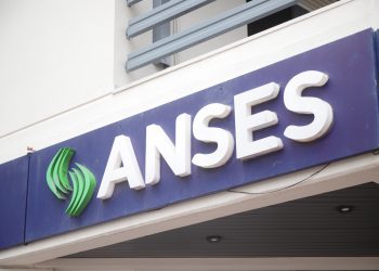 Brindaron información sobre el bono a jubilados y las Becas Progresar