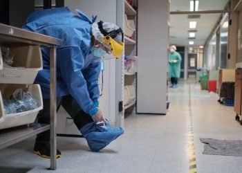 La curva de casos de Covid está en ascenso: ¿cuál es el segmento de la población que impulsa el crecimiento?