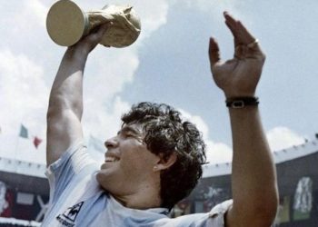 La increíble historia de Maradona con los limpiavidrios que lo camuflaron