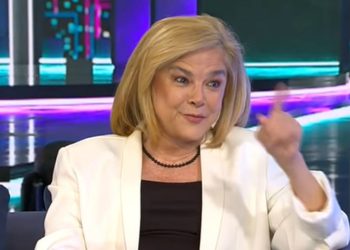 María Leal admitió un antiguo romance con una famosa cantante: «Eramos muy chicas»