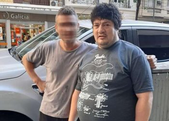 Se viralizó una imagen del Pity Álvarez en la calle: el impactante cambio físico del músico