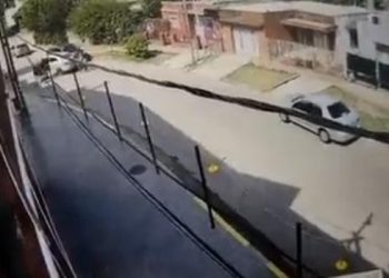 Buenos Aires: le dieron cuatro balazos a expolicía delante de su hijo para robarle el auto