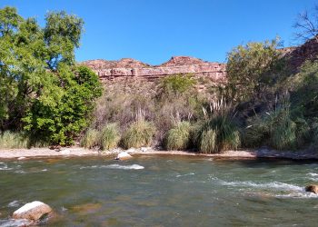 Turistas perdidos en kayak en el río Atuel fueron hallados en La Guevarina