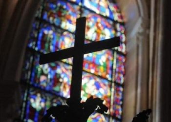 Coronavirus: los curas no vacunados no podrán dar la comunión en una diócesis italiana