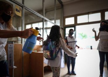 Ciclo lectivo 2022: los ministros de salud acordaron no suspender ni retrasar el inicio de clases