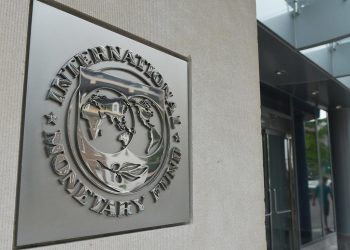 Dura advertencia del FMI para países emergentes como la Argentina: habló de «turbulencia económica»