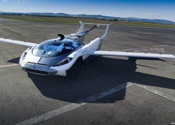El AirCar ya está habilitado como auto volador y tiene permiso para funcionar como un avión privado