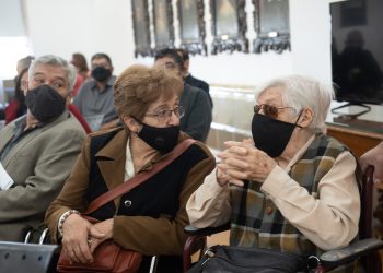 Capacitarán al personal de Defensa del Consumidor que atiende a adultos mayores