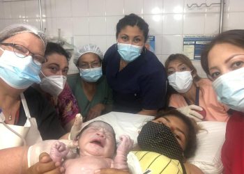 El primer bebé del año nació en el hospital Perrupato