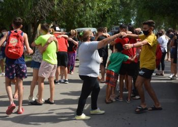 La Paz: los egresados que volvieron con Covid-19 de La Costa se reencontraron con sus familias