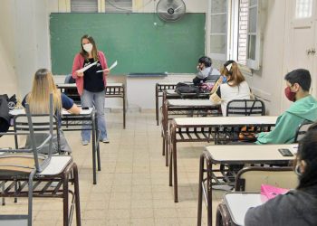Unos 4.442 jóvenes lograron el egreso efectivo del secundario