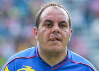 Una foto con narcos pone en aprietos a Cuauhtémoc Blanco­