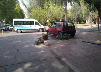 Choque en plena ciudad: Gutiérrez y esquina Corrientes