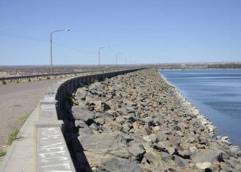 Pasó en el Carrizal: turista fue a arreglar una bomba y falleció electrocutado