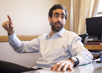 Detalles sobre la prórroga de medidas destinadas a achicar los gastos en el Estado provincial