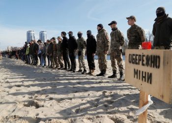 Alerta máxima por guerra inminente: Ucrania pide a sus ciudadanos abandonar Rusia «inmediatamente»