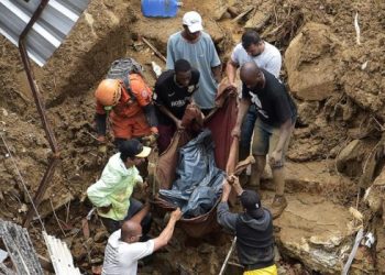 Ascienden a 104 los muertos por derrumbes e inundaciones en la ciudad brasileña de Petrópolis