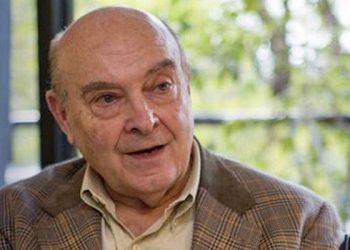 Cavallo advirtió que «se está incubando el default de la deuda en pesos»