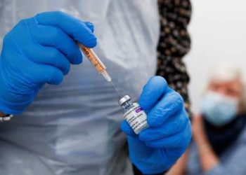 El nivel de protección de las dosis de refuerzo baja a los 4 meses pero evita hospitalizaciones