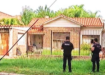Extraña muerte en Rosario: hallan sin vida a dos gemelas con problemas de acumulación