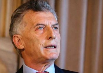 Macri culpó al gobierno nacional por el «aluvión» de argentinos que decide irse del país