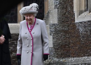 Reino Unido: la reina Isabel tiene coronavirus