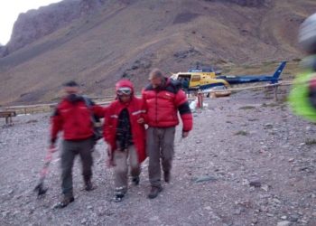 Rescate extremo en el Aconcagua: una andinista quedó envuelta en una tormenta de nieve