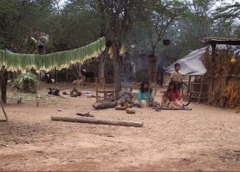 Se drogan con combustible y mueren quemados: alerta por los wichís que “naftean” en el Chaco salteño