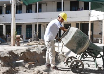 Cuántos millones tendrán que destinar los intendentes a la reparación de escuelas