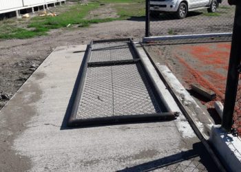 Vándalos causaron destrozosen la cancha de hockey y el Paseode los Pioneros de Monte Comán