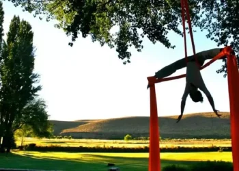 Conmoción en Tierra del Fuego: una nena murió ahorcada mientras practicaba acrobacia con telas