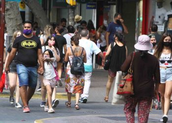 Baja el desempleo en Mendoza, pero crecen los subocupados y los que buscan otro trabajo