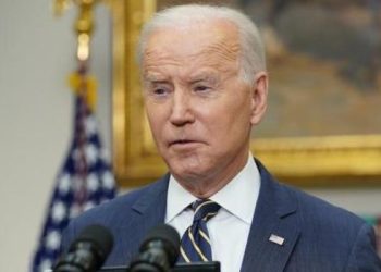 Biden calificó a Putin como «un criminal de guerra» y anunció el envío de asistencia para seguridad a Ucrania
