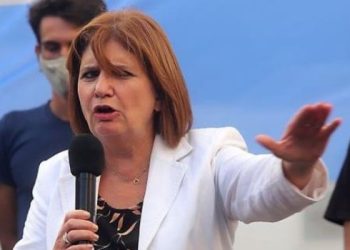 Bullrich cargó contra Cristina Kirchner: «Siempre aplaudió las piedras arrojadas contra la democracia»