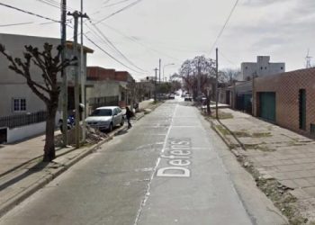 Delincuentes asaltan a una pareja de jubilados y a su hija, los maniatan y golpean en La Matanza