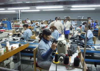 Inviable y discriminatoria: qué opinan los empresarios sobre la ley que los obliga a tener guarderías