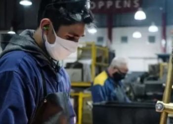 La producción de pymes fabriles cayó 6,3% en febrero con respecto al año pasado