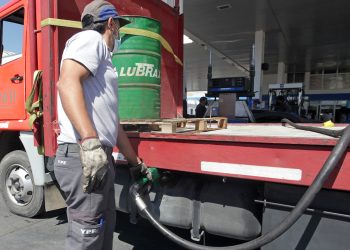 Problema de fondo: la dura advertencia de las estaciones de servicio por el faltante de gasoil