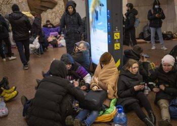 Rusia y Ucrania acuerdan un cese al fuego para evacuar a civiles