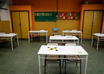 Santa Cruz: todos los alumnos de secundaria pasaron de año sin importar cuántas materias aprobaron