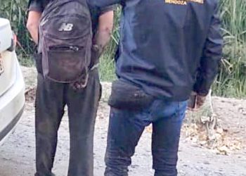 Se entregó el presunto abusadorque fue liberado por erroren Neuquén