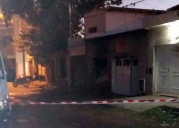 Conmoción en La Pampa: Un policía mató a su pareja, quemó la casa y se suicidó