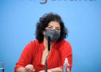 Vizzotti pidió vacunarse y cuidarse porque se «adelantó» la circulación del virus de la gripe