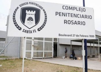 En una cárcel impidieron que abogada se entreviste con su defendida por cómo iba vestida